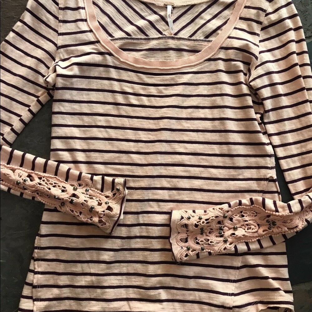 Free People NWOT Long-Sleeve Scoop Neck Top